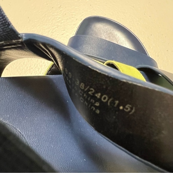 Charles & Keith Strappy Sandals - Picture 9 of 12